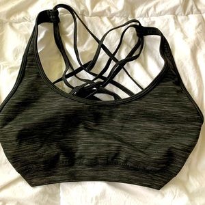 Sports bra